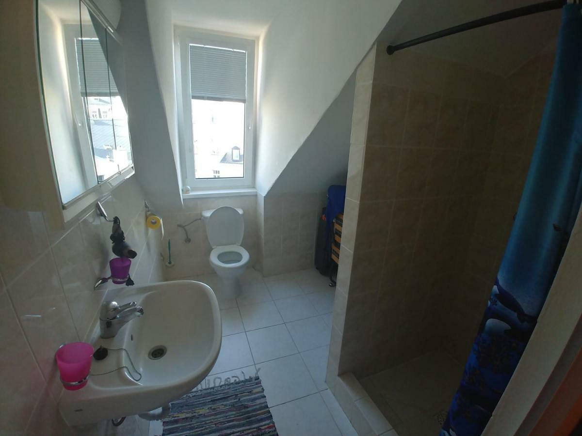 Kv Apartmans Varsavska Κάρλοβι Βάρι Εξωτερικό φωτογραφία