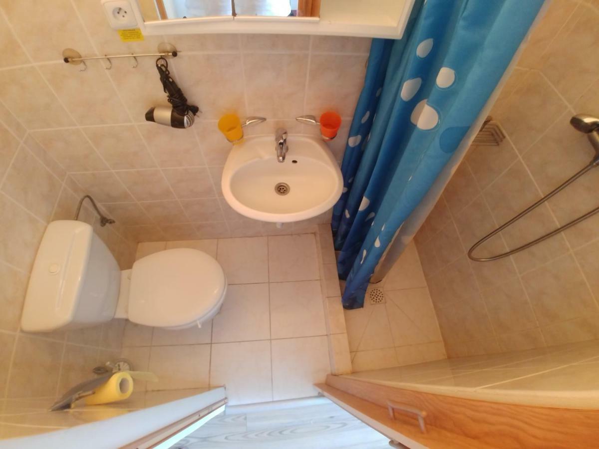 Kv Apartmans Varsavska Κάρλοβι Βάρι Εξωτερικό φωτογραφία